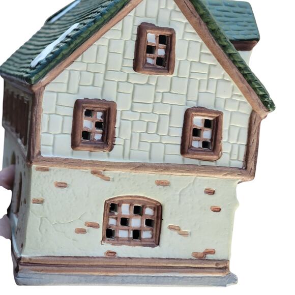 Vintage Christmas Village Café House – Snowy Roof & Brick Details - Picture 8 of 10